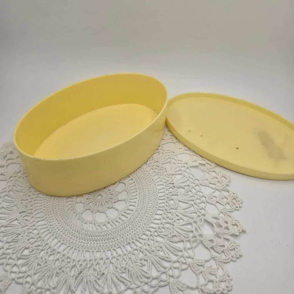 N/A vintage oval